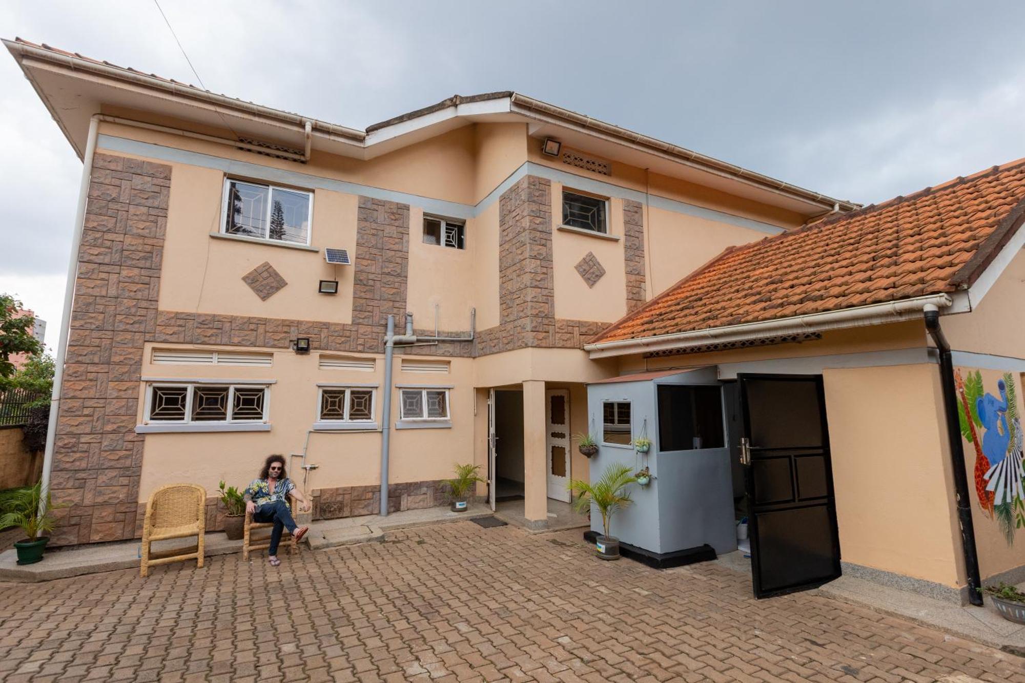 Luxury Acacia Villa With Kampala'S Best View Екстериор снимка