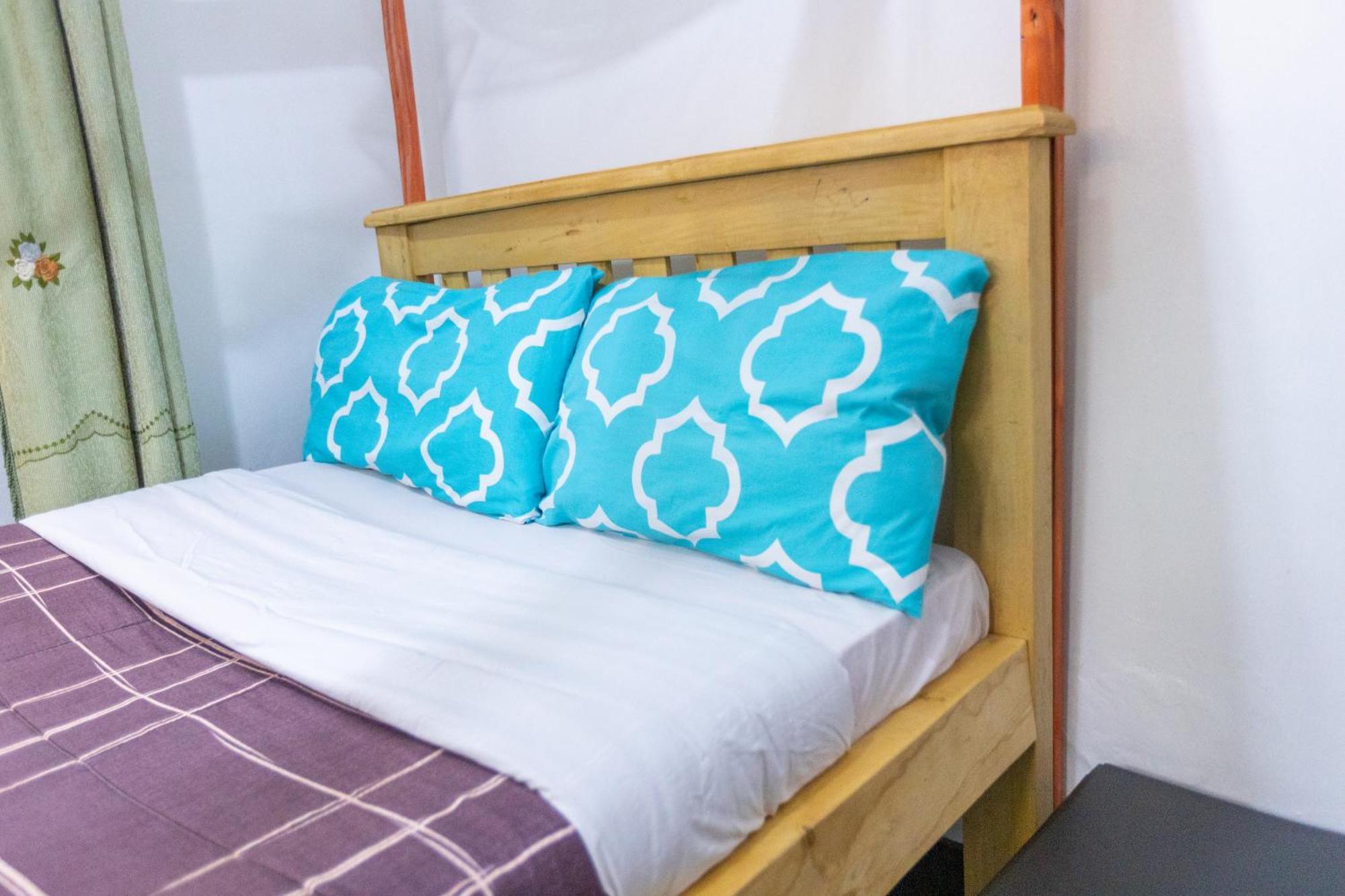 Luxury Acacia Villa With Kampala'S Best View Екстериор снимка