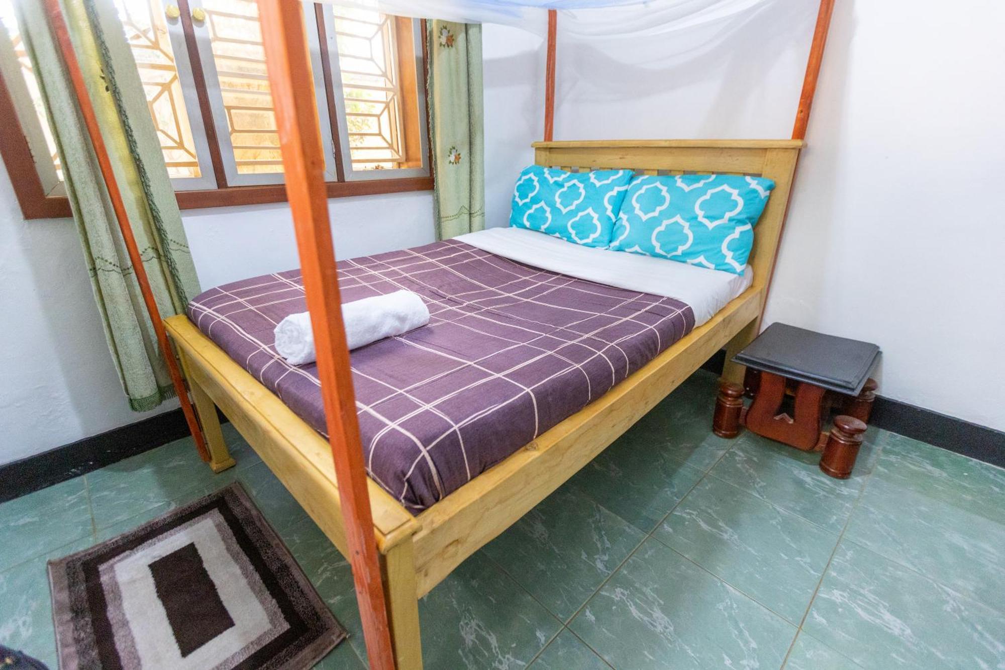 Luxury Acacia Villa With Kampala'S Best View Екстериор снимка