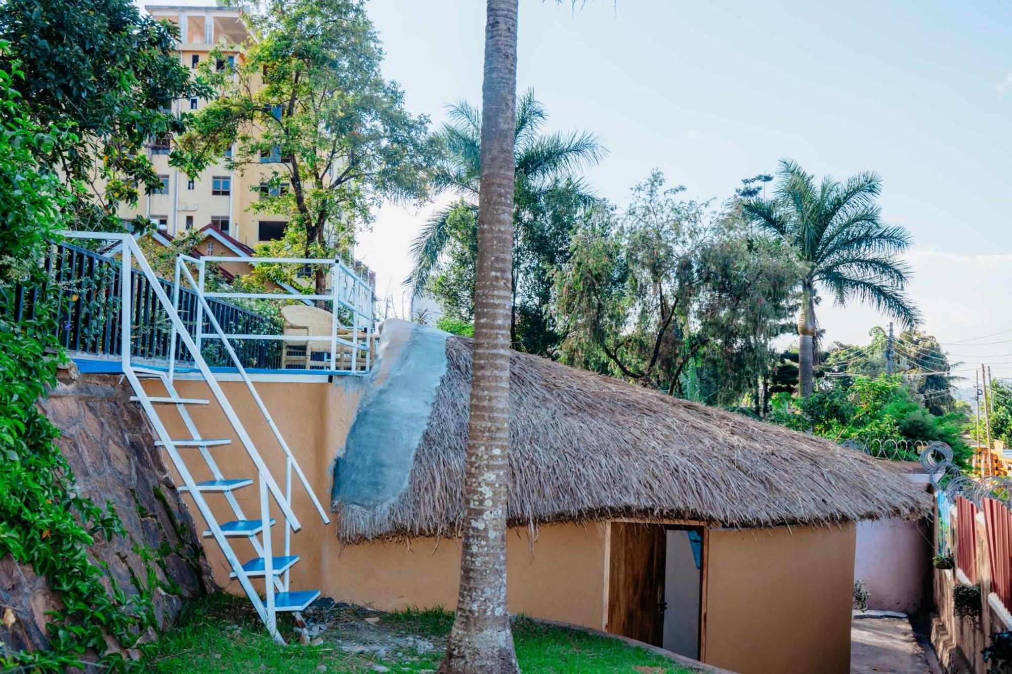 Luxury Acacia Villa With Kampala'S Best View Стая снимка
